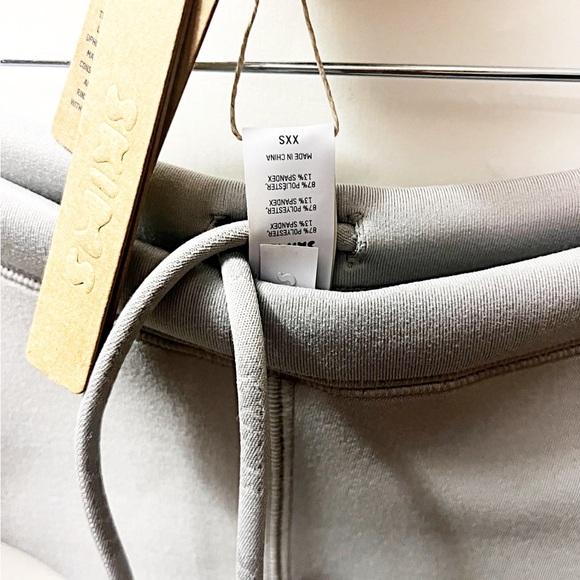 SKIMS 🌟Scuba Swim Bikini Bottom 🌟 NWT - Picture 4 of 5